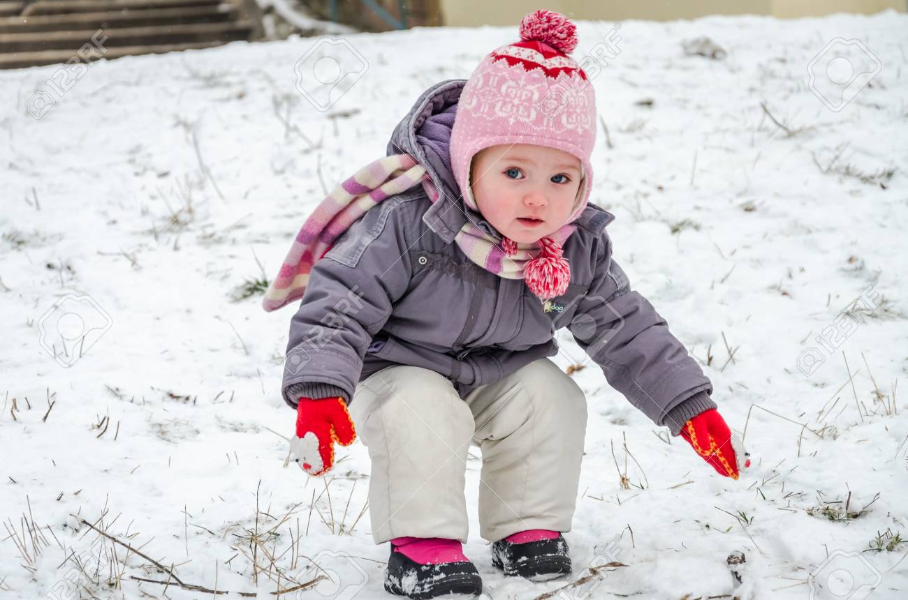 baby girl winter hat and gloves