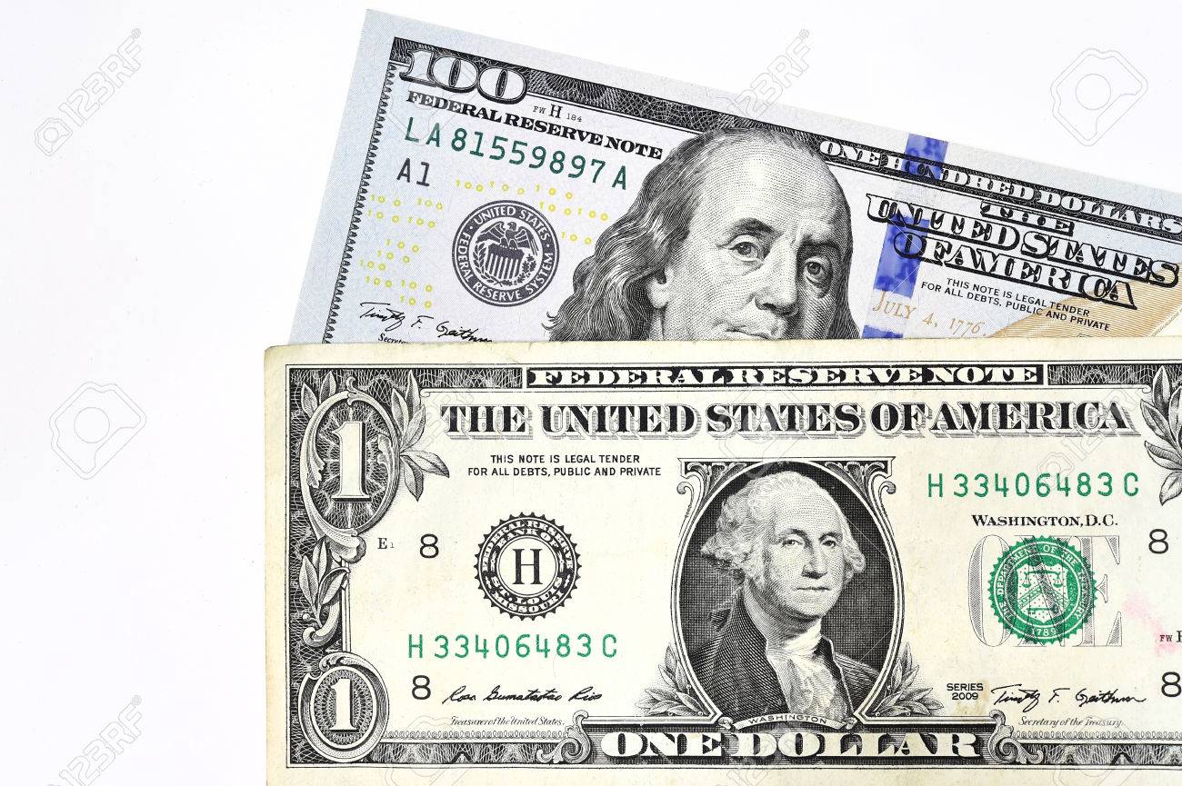 새로운 100 달러짜리 지폐와 1 달러의 매크로 샷 격리 흰색 배경에 로열티 무료 사진, 그림, 이미지 그리고 스톡포토그래피.  Image 42752271
