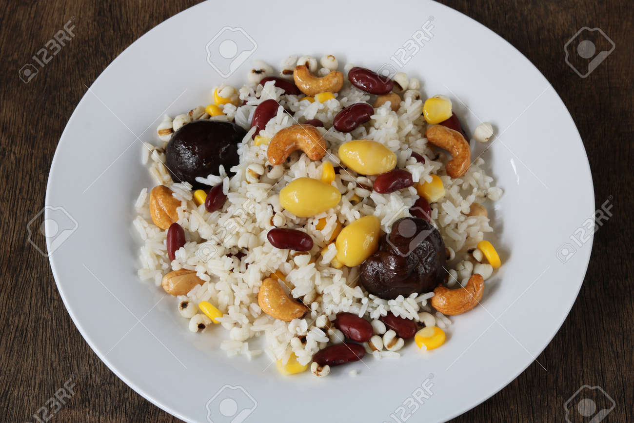 Fried rice grains close up.Homemade meal for good health - 155074742 Fried rice grains close up.Homemade meal for good health - 155074742