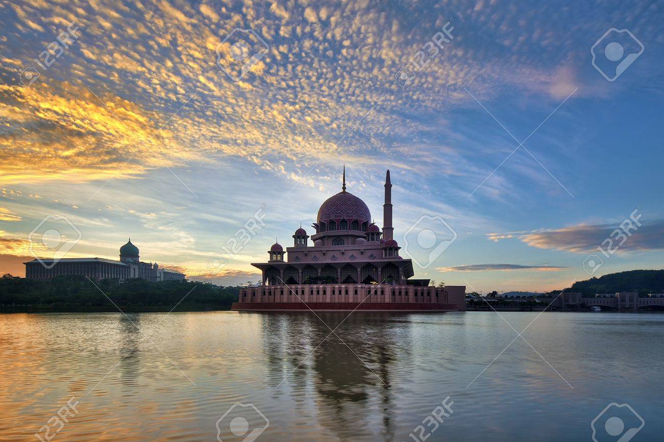 etiam-dictum-ipsum-a-felis