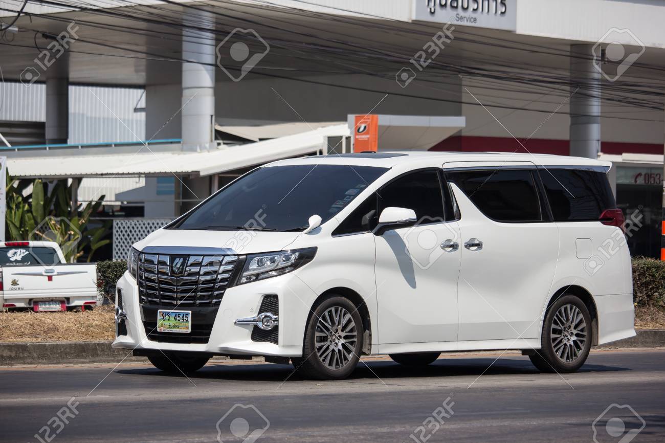 toyota alphard luxury van