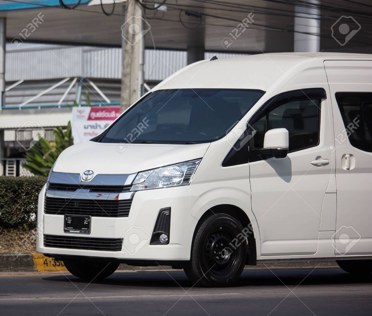 commuter toyota 2020