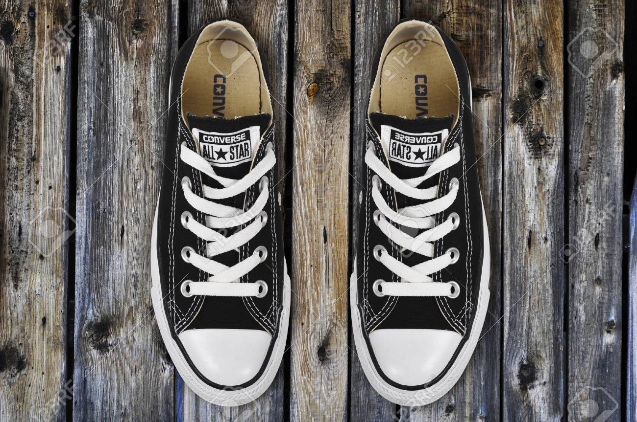 {keywor d} zapatos converse negras