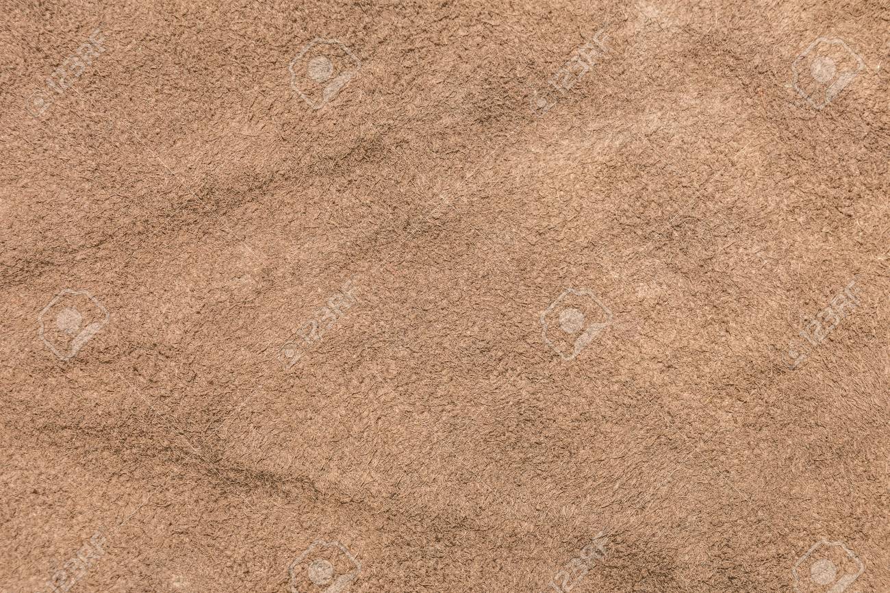 暗い茶色のスエードの柔らかい革 ベルベットの生地 革の表面は 抽象的な背景の裏側をテクスチャします の写真素材 画像素材 Image