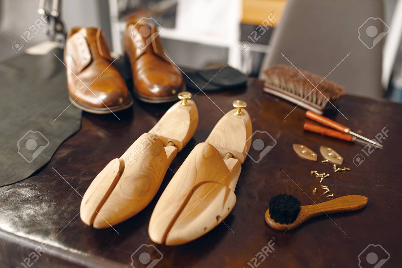 boot maker shoes