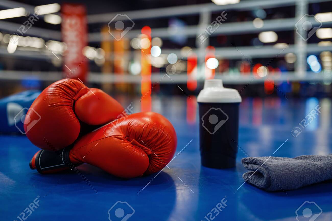 boxing gloves ring