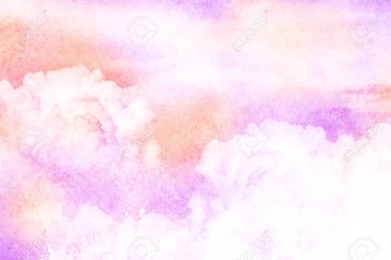 クラウドの抽象的な水彩イラスト 水彩画紙に 空の水彩イラスト 抽象的な背景 の写真素材 画像素材 Image