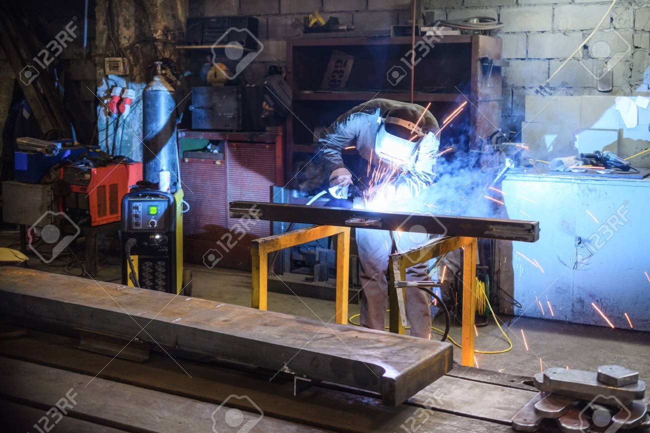 Welding semi-automatic for beginners. Semi-automatic welding 32 Welding semi-automatic for beginners. Semi-automatic welding 2