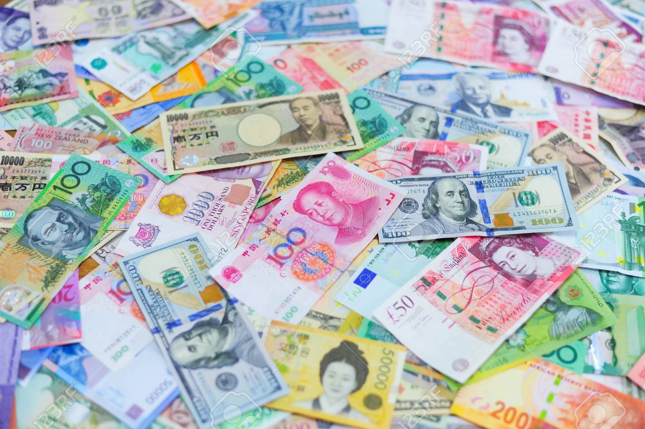 국제 통화 로열티 무료 사진, 그림, 이미지 그리고 스톡포토그래피. Image 45316981