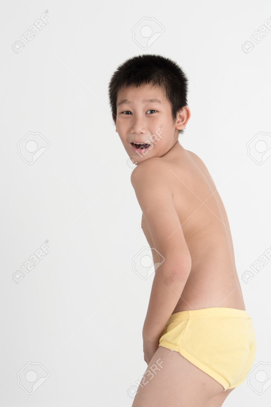nude-asian-boy-ass