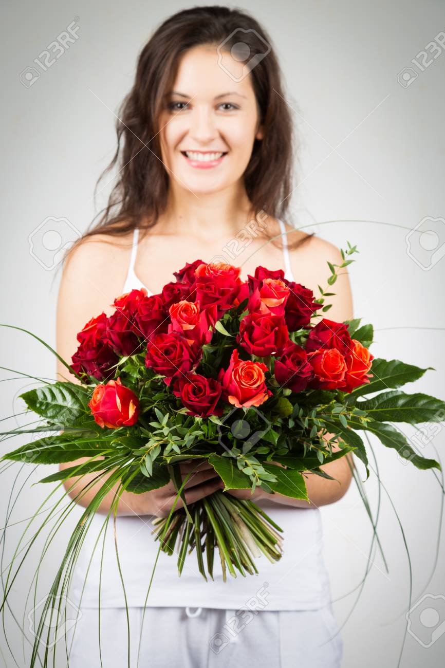 girl with bouquet of roses