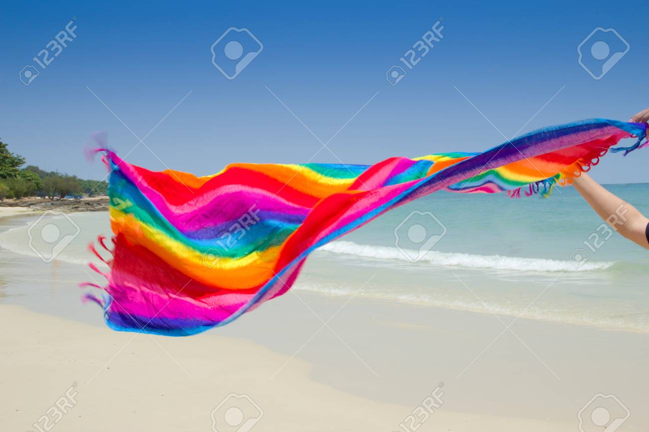 ビーチと青空の生地虹 の写真素材 画像素材 Image