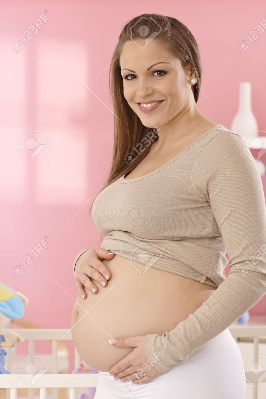 Junge schwangere Mutter nackte Bilder Junge schwangere Mutter nackte Bilder