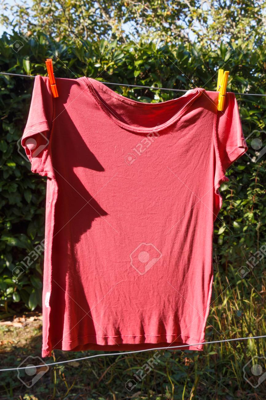 washed red t shirt