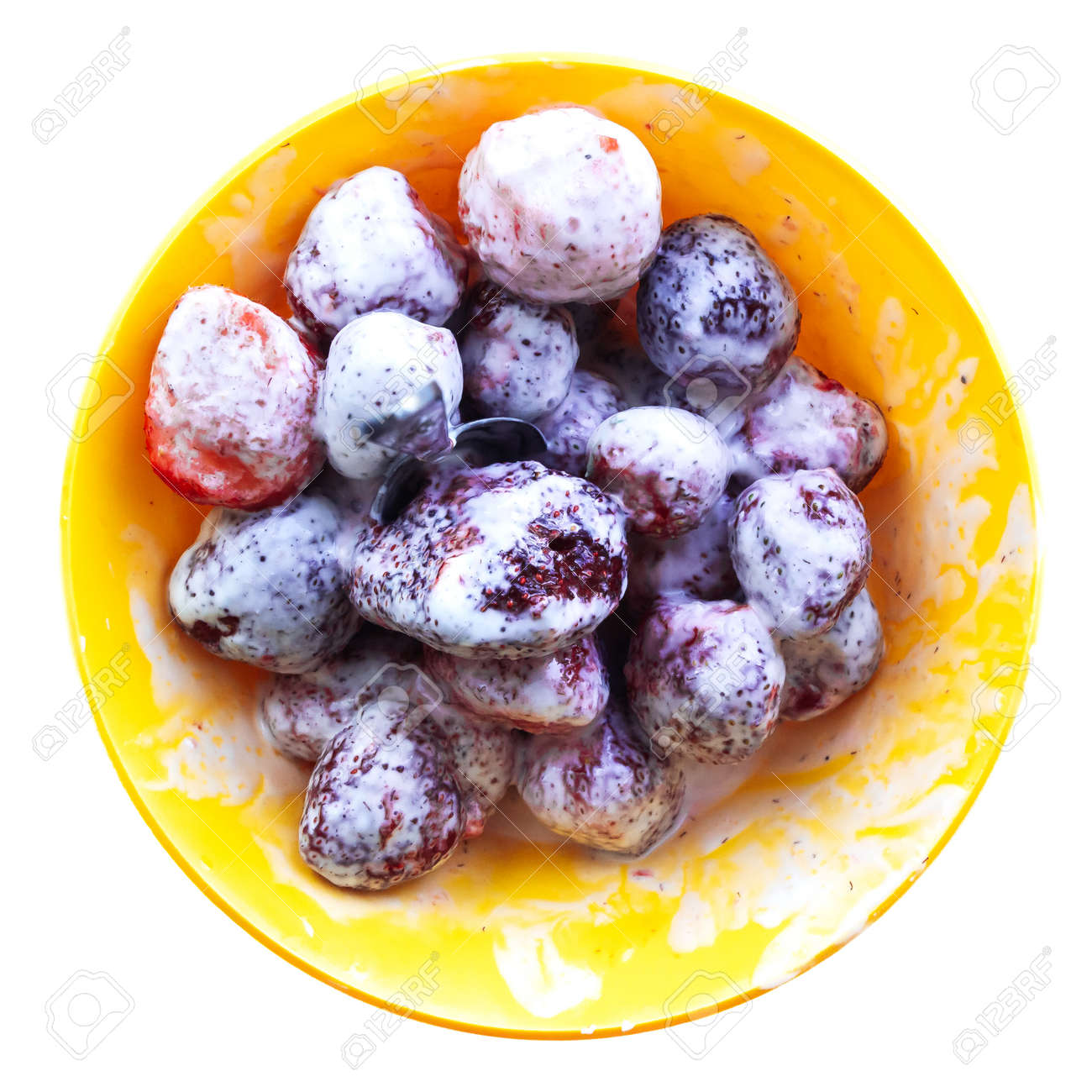 Close-up of fresh strawberries covered with cream. Isolated on a white background - 160082177 Close-up of fresh strawberries covered with cream. Isolated on a white background - 160082177