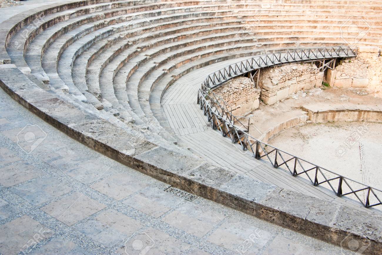 etiam-dictum-ipsum-a-felis