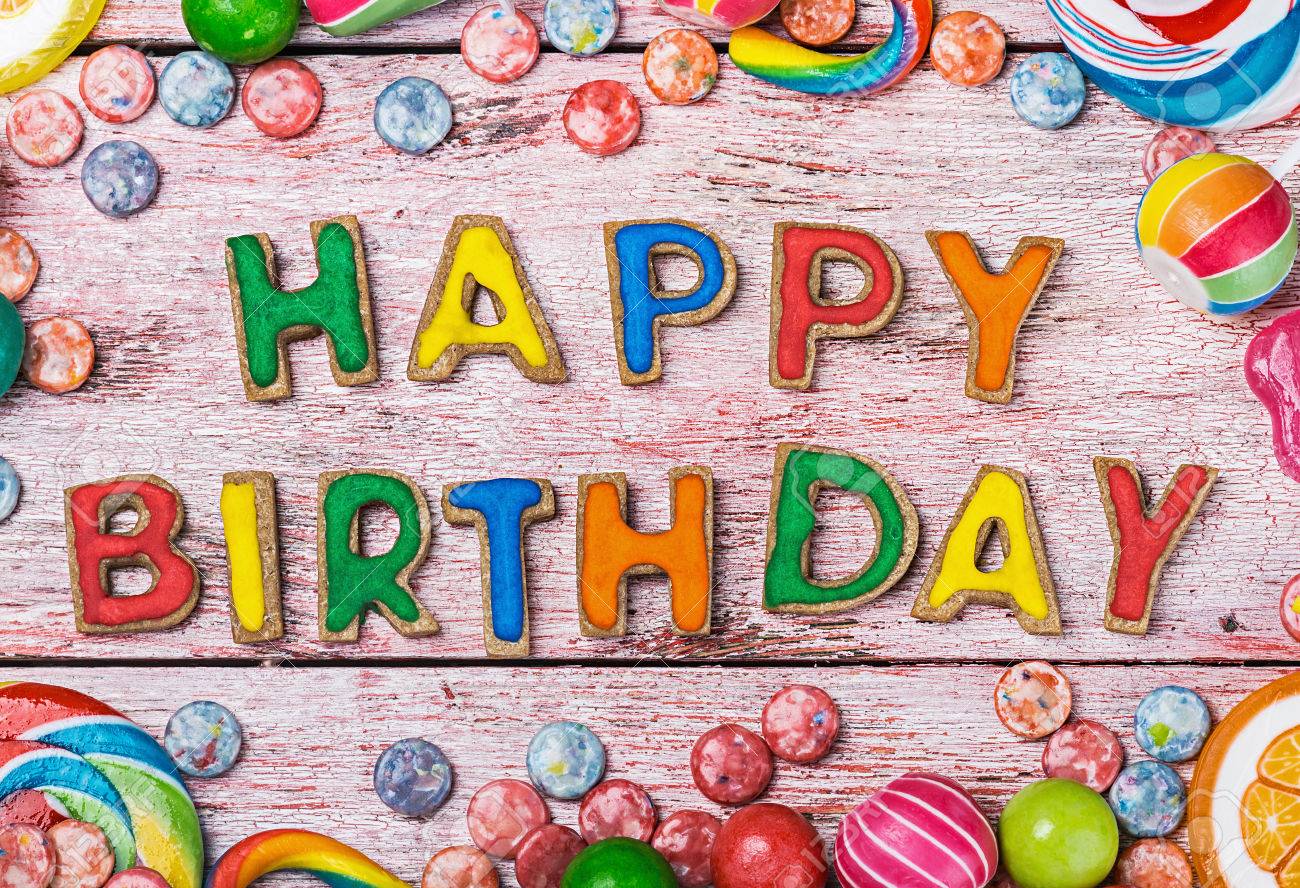 お誕生日おめでとうクッキー 菓子類 テーブルの上などからの手紙 の写真素材 画像素材 Image お誕生日おめでとうクッキー 菓子類 テーブルの上などからの手紙 の写真素材 画像素材 Image