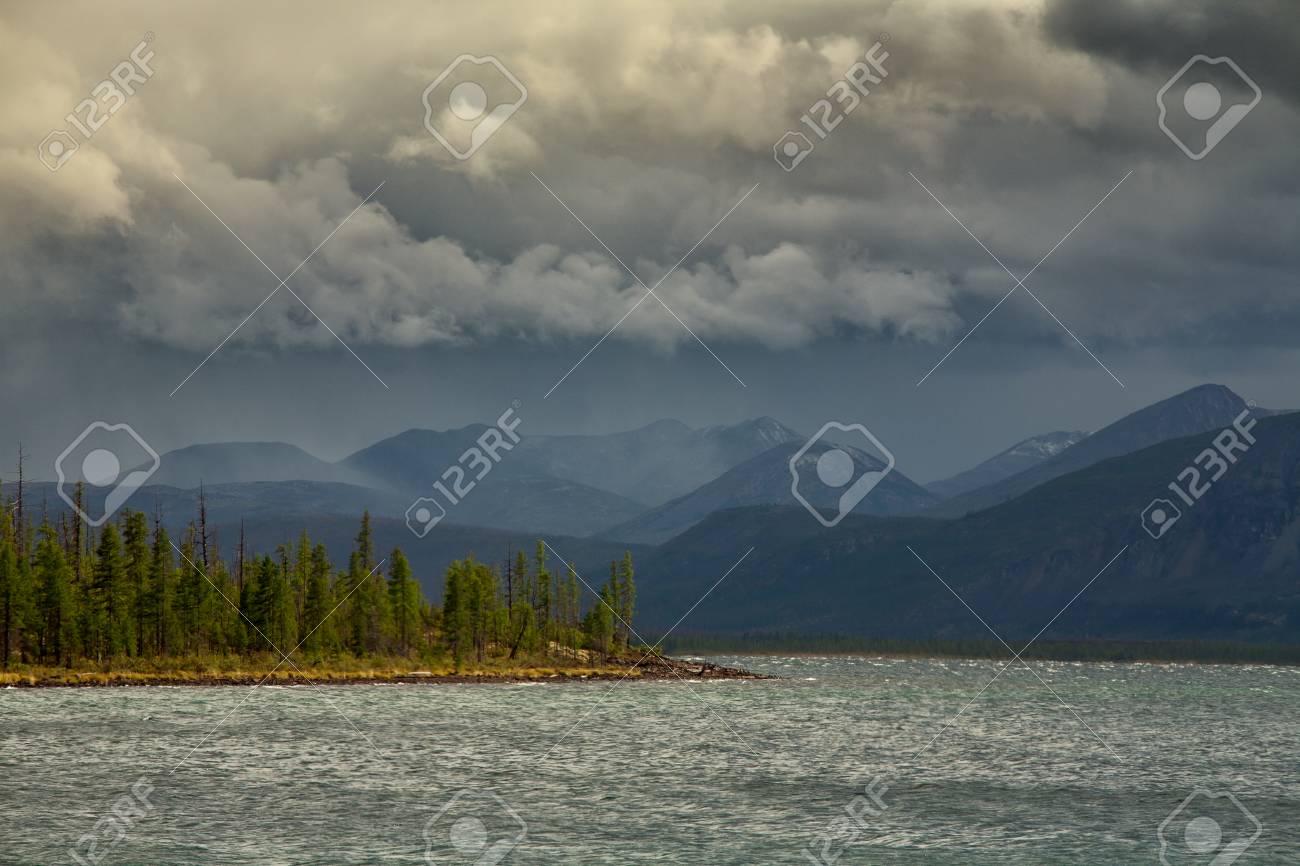What is interesting Lake Labinkir What is interesting Lake Labinkir