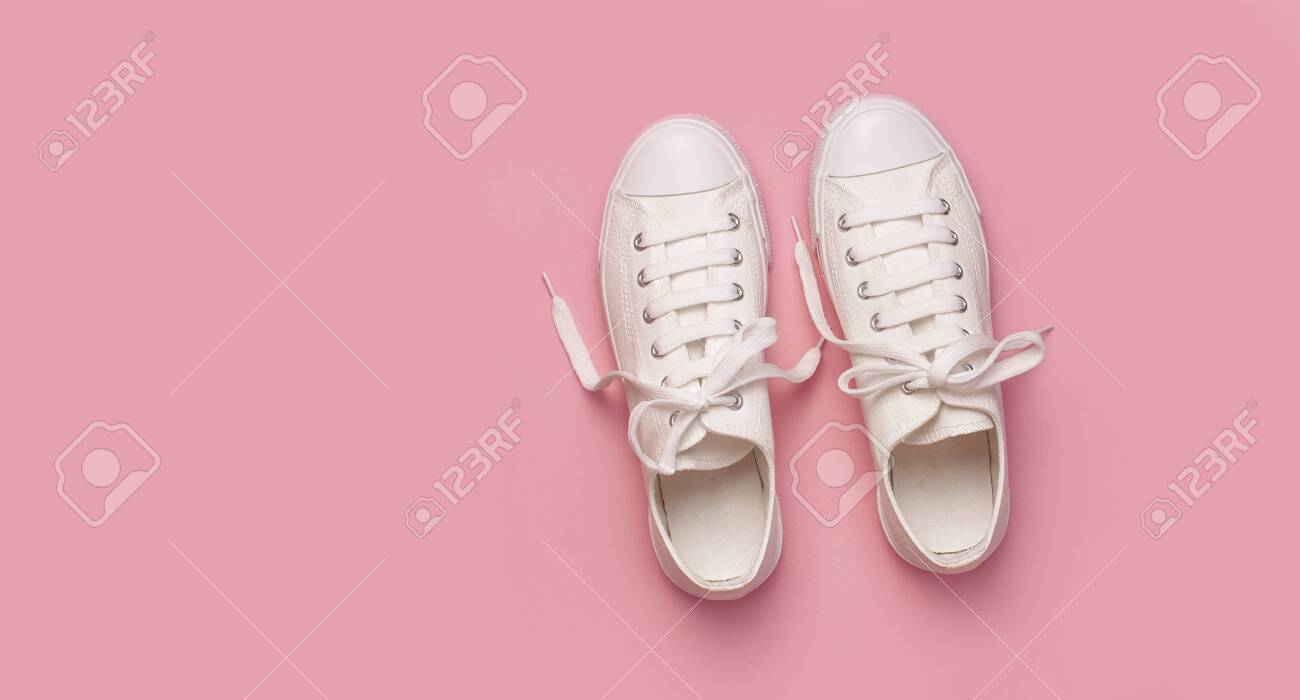 white sneakers flat