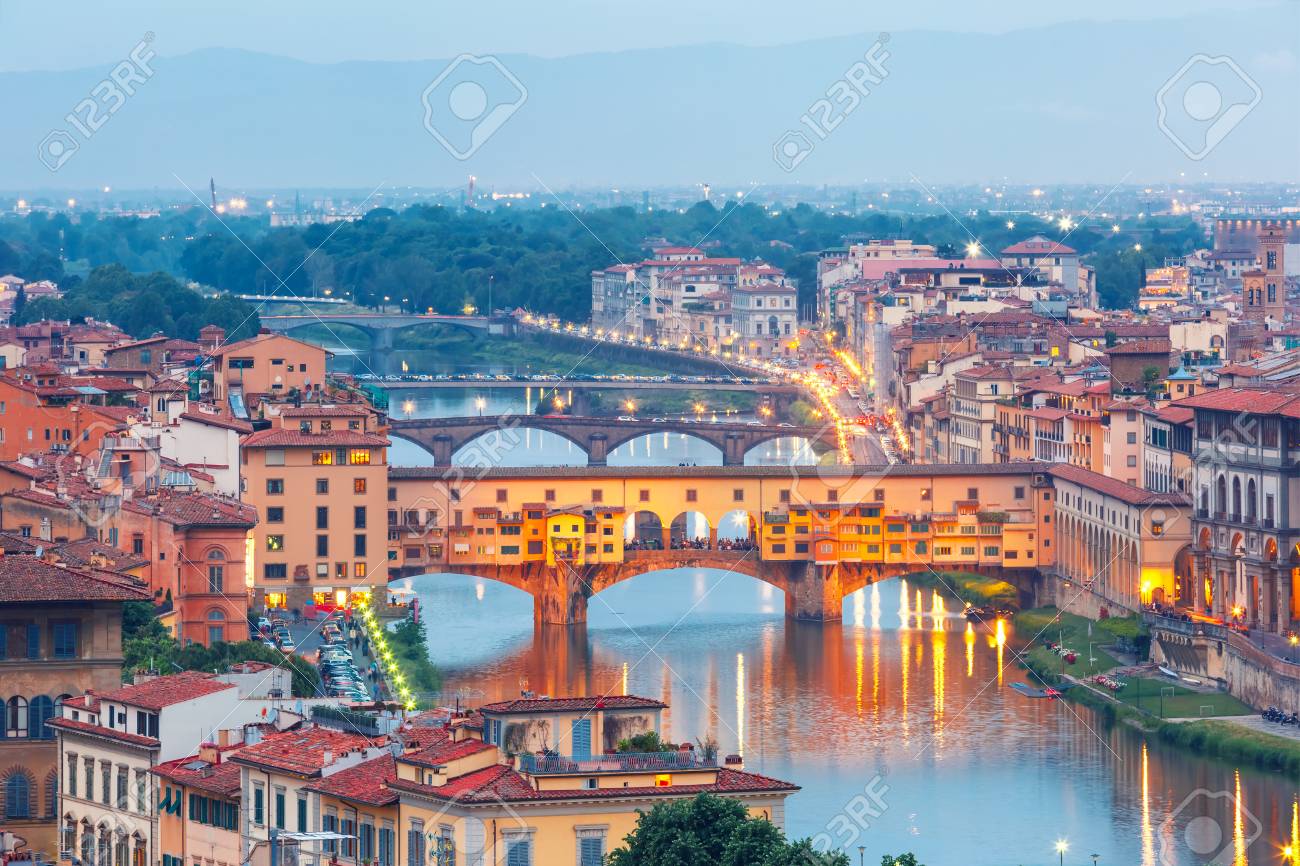 Immagini Stock Fiume Arno E Famoso Ponte Ponte Vecchio A