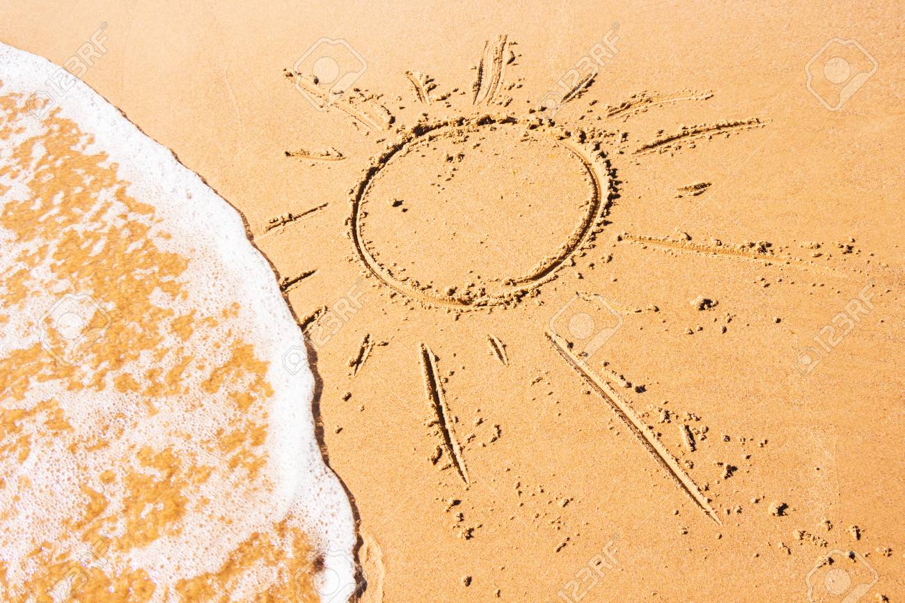 Dessin Du Soleil Sur Le Sable Fond D Ete Banque D Images Et Photos Libres De Droits Image