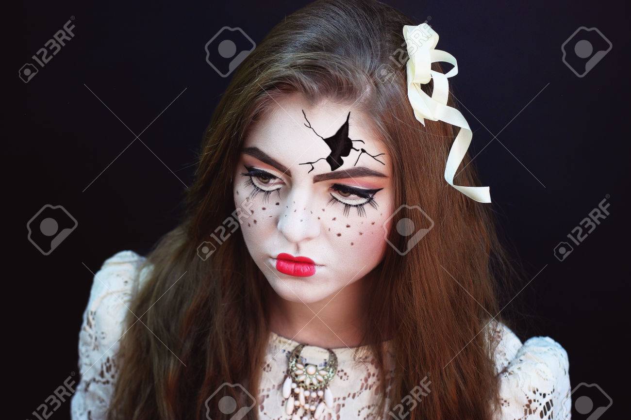halloween porcelain doll