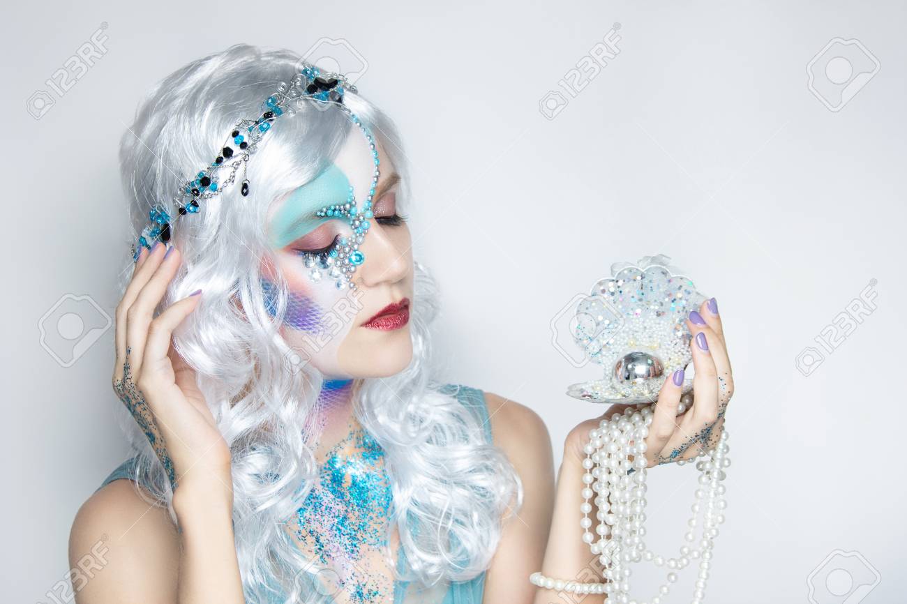 White wig makeup Clearance