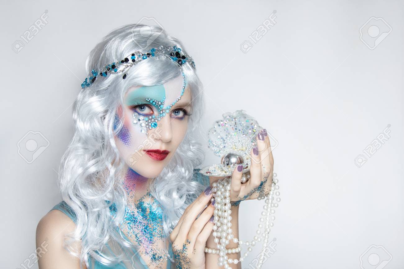 White wig makeup Clearance