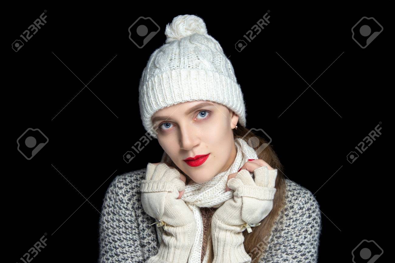 girls scarf hat and gloves