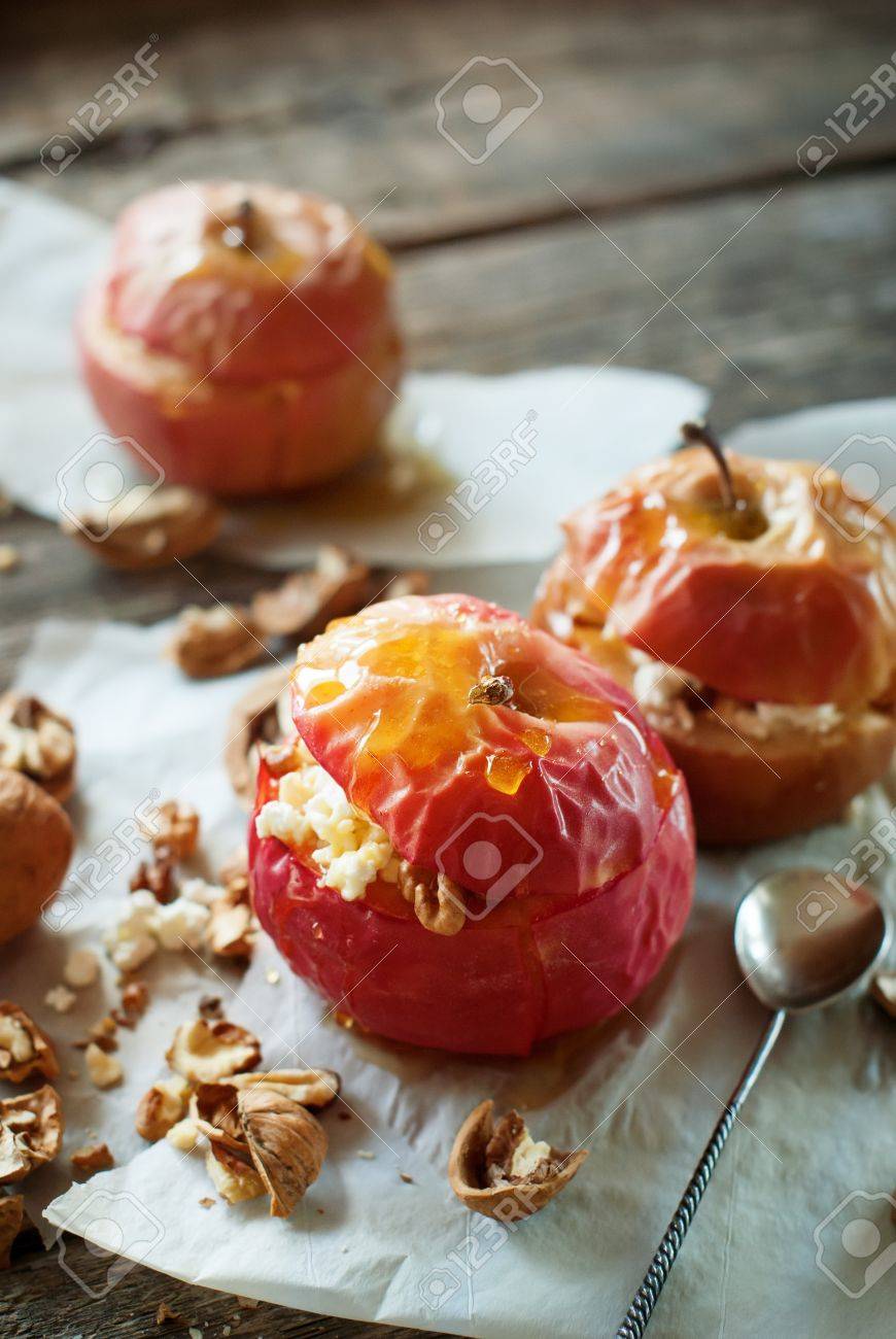 Baked apples with honey and cottage cheese - the original highlight of any table 27 Baked apples with honey and cottage cheese - the original highlight of any table 6