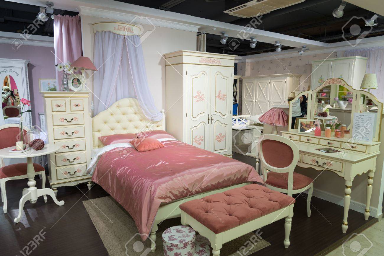 childrens furniture shop