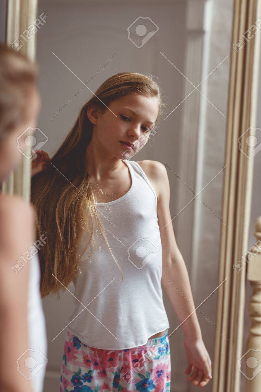 teen mirror pictures Hairy legs on girls