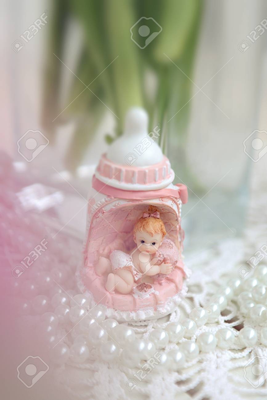 Decor Bebe Fille Statue Pour Bebe Douche Banque D Images Et Photos Libres De Droits Image