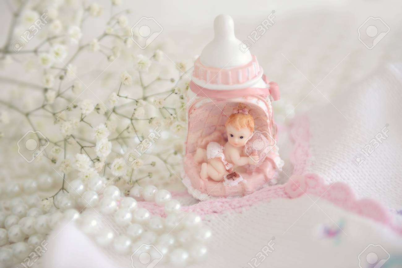 baby figurines for baby showers