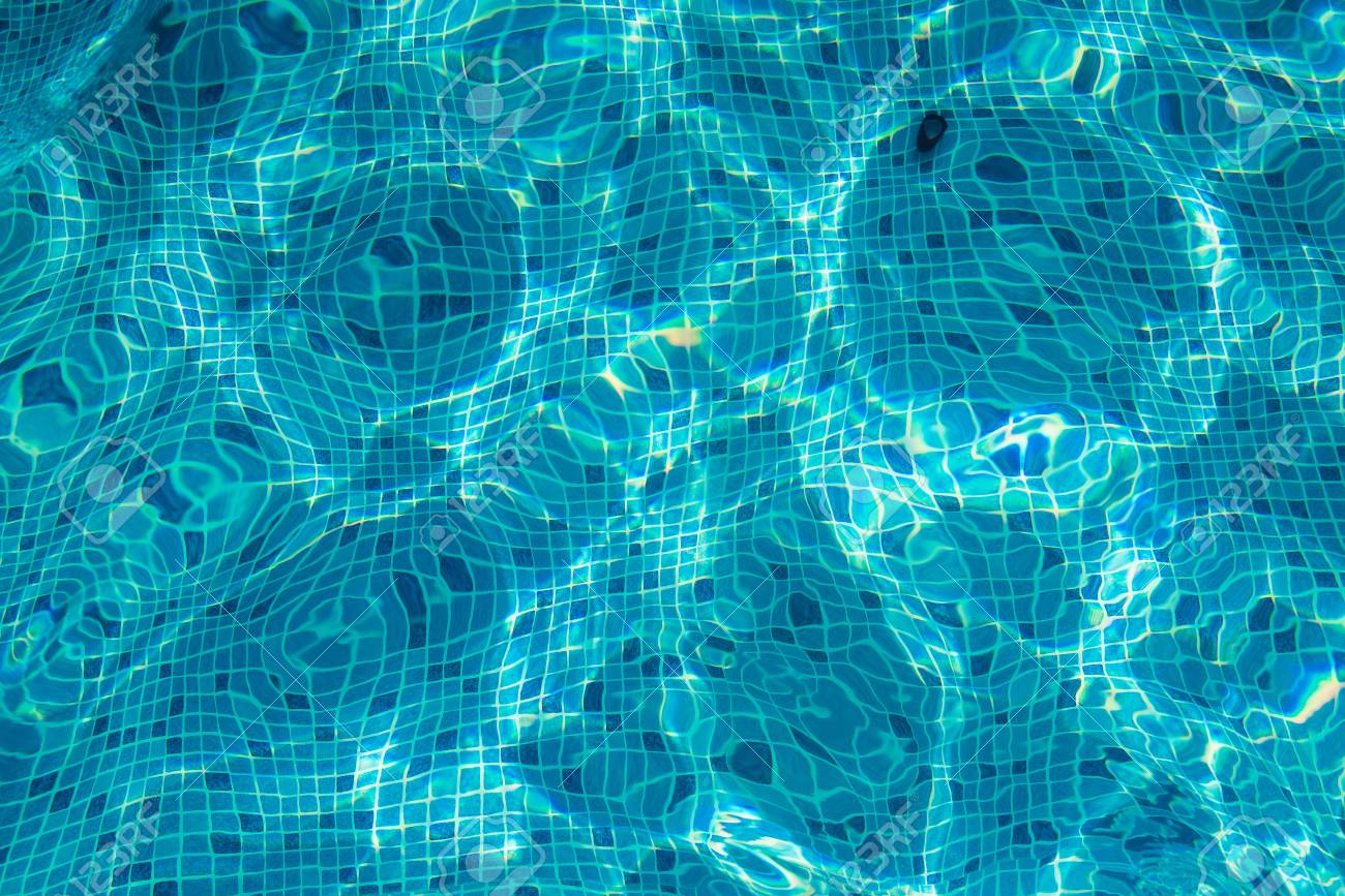 Fond Texturé De Leau De Piscine Les Ondulations De Leau Dans La Piscine