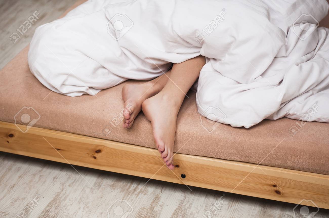 眠い の写真素材 画像素材 Image