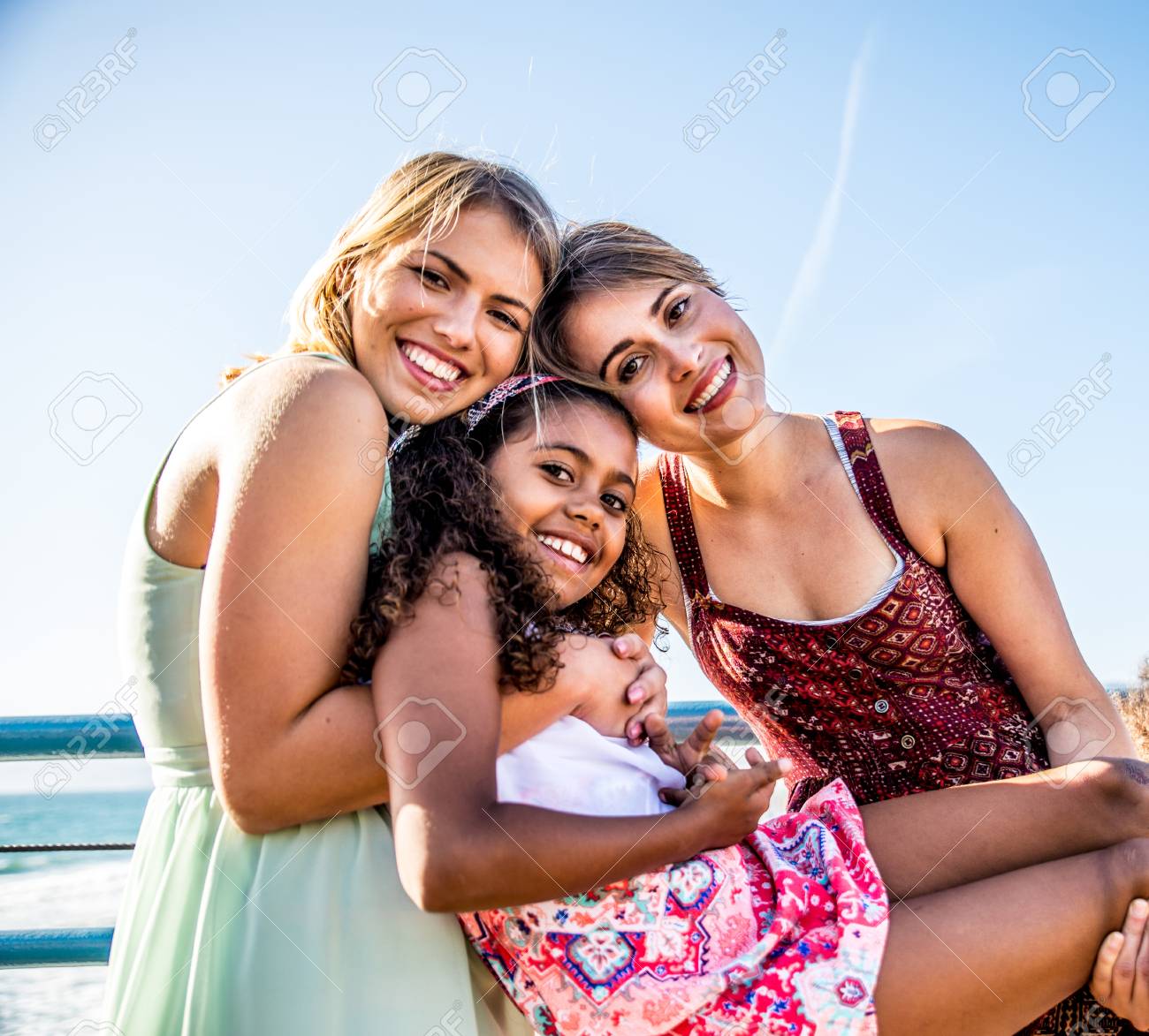 Moms Lesbians Free Pictures