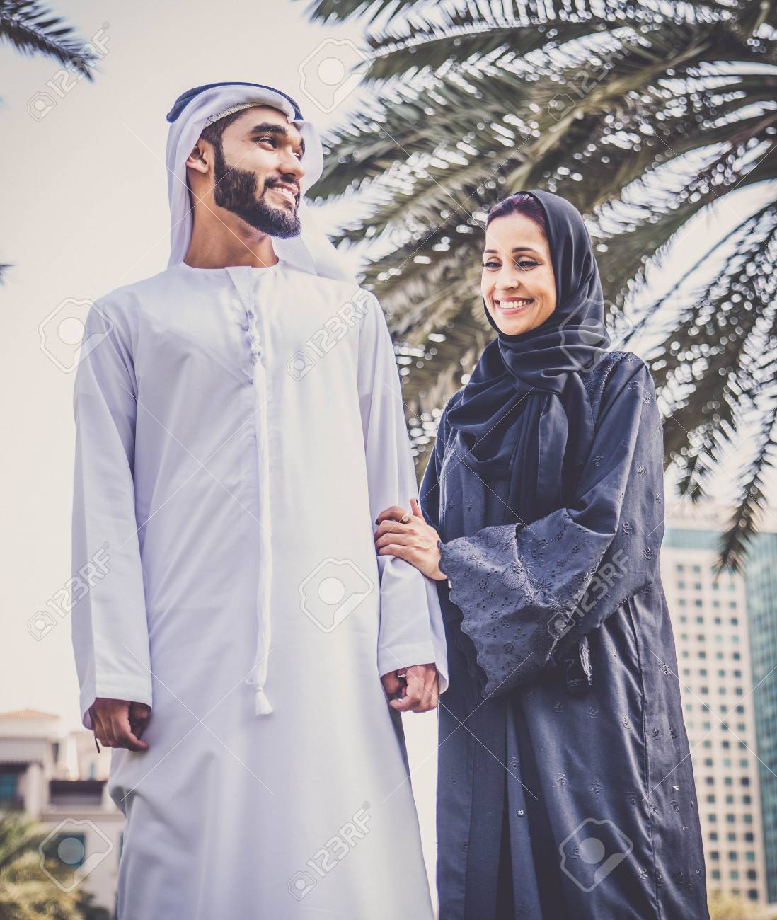 arabic traditional clothes