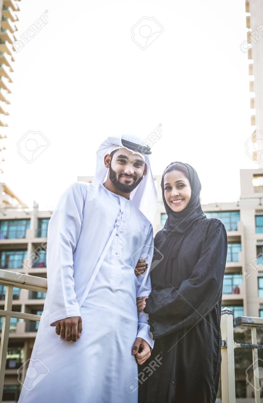 arabic traditional clothes