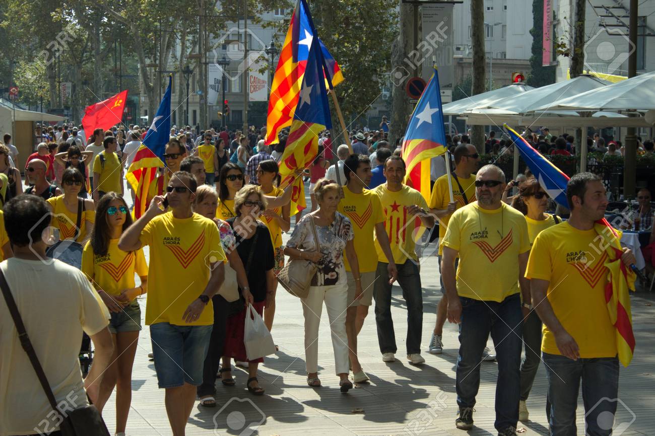barcelona spain september 11 2014 croud of people
