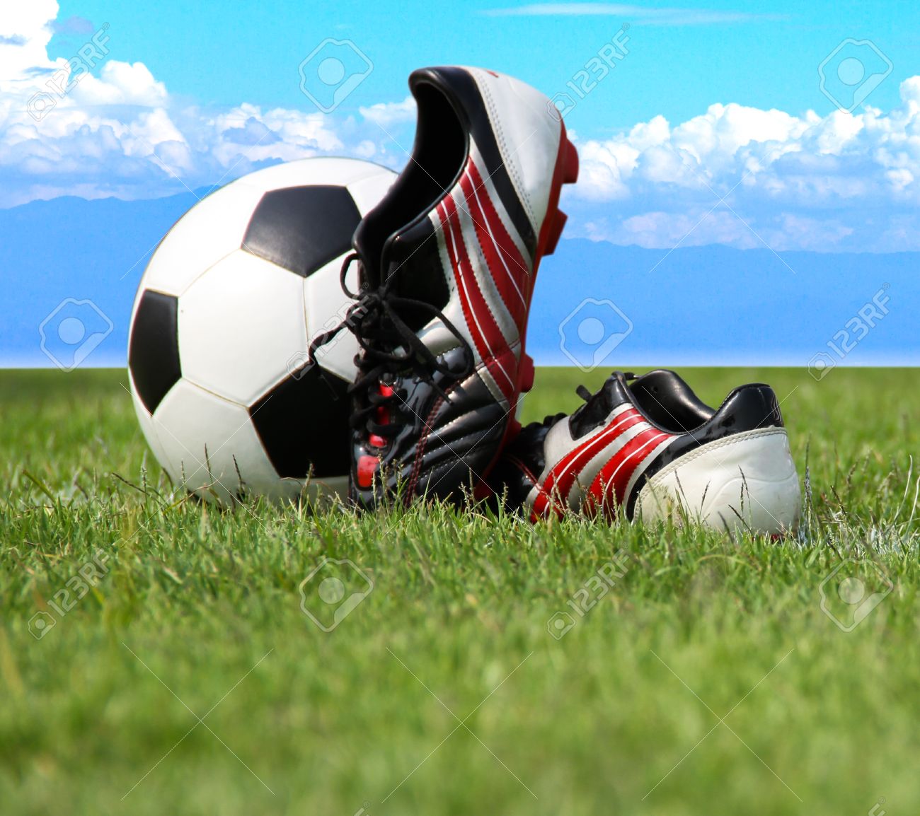 grass football shoes