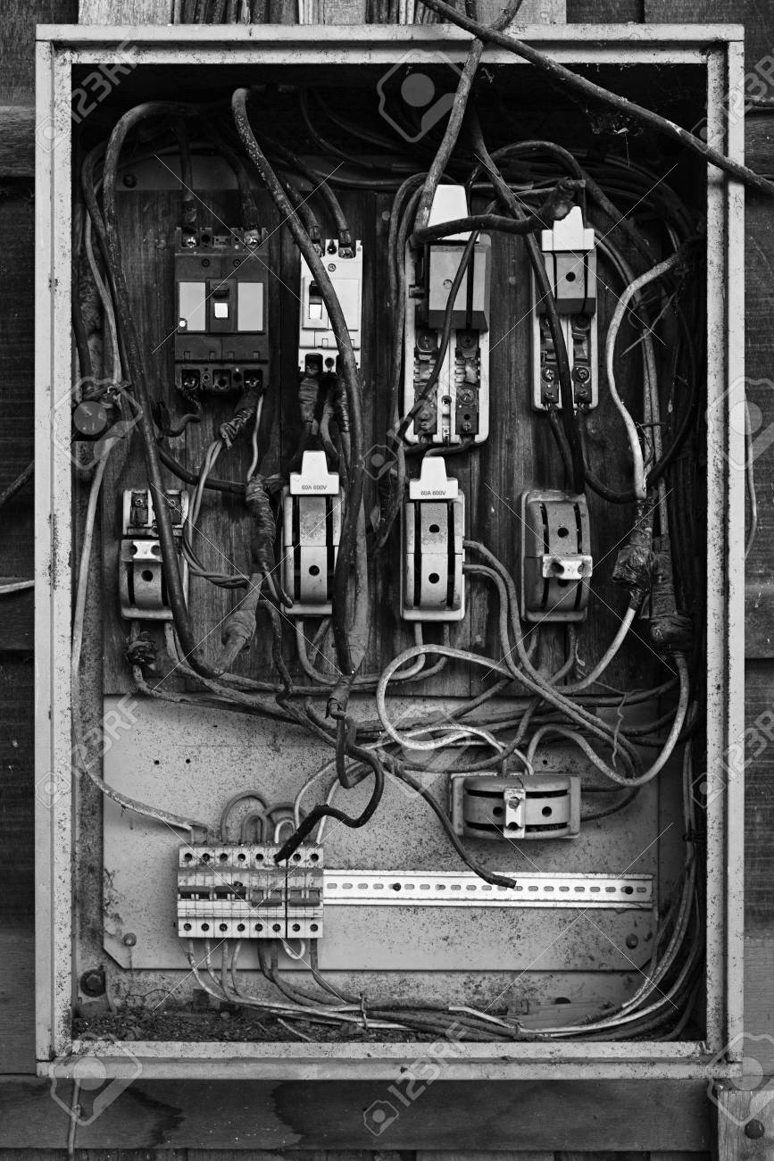 Fuse Breaker Box