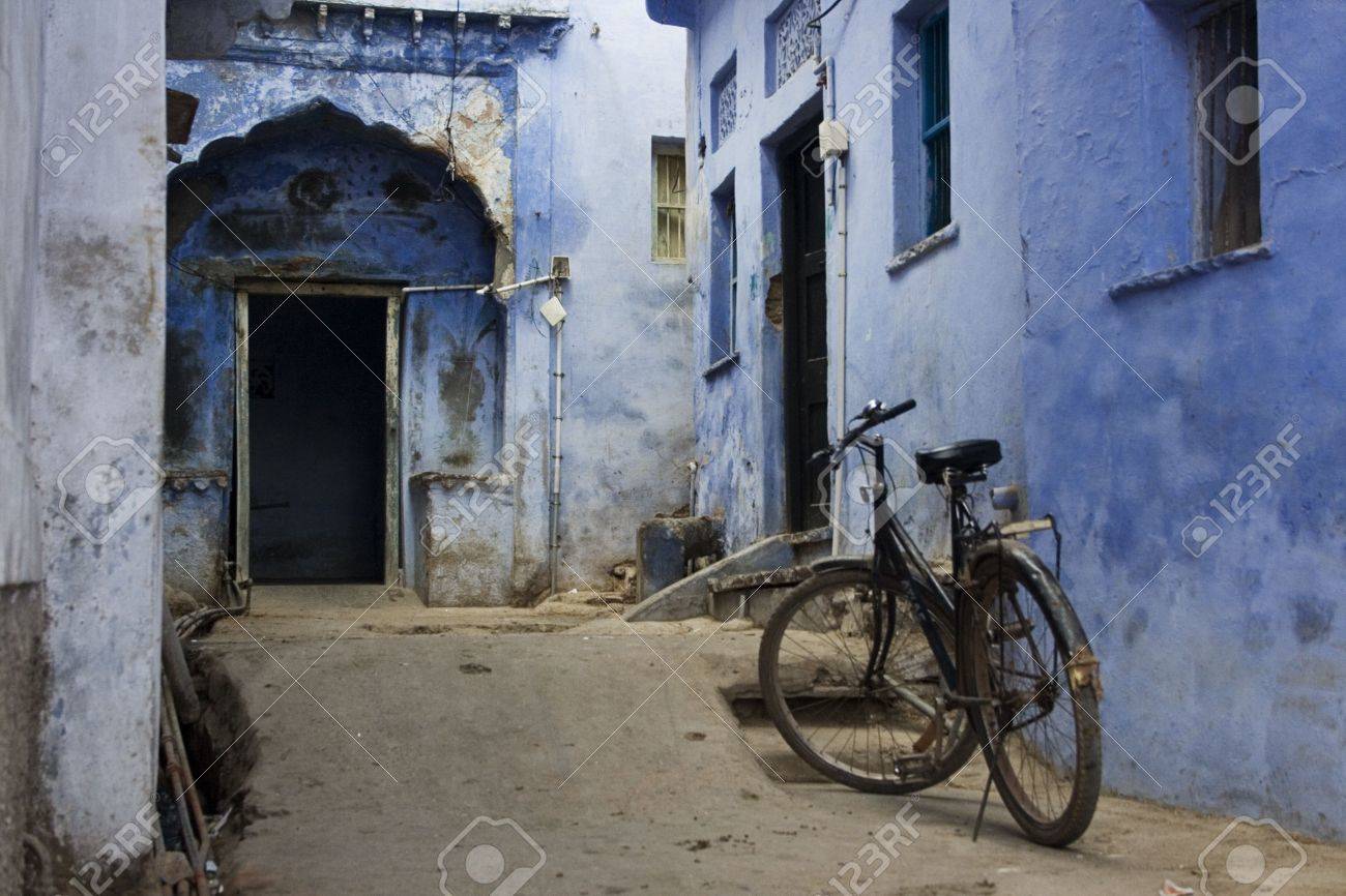 little blue bike