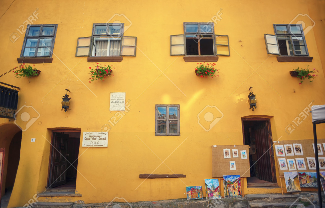 Das Haus In Dem Er Lebte Vlad Damon Der Festung Sighisoara In