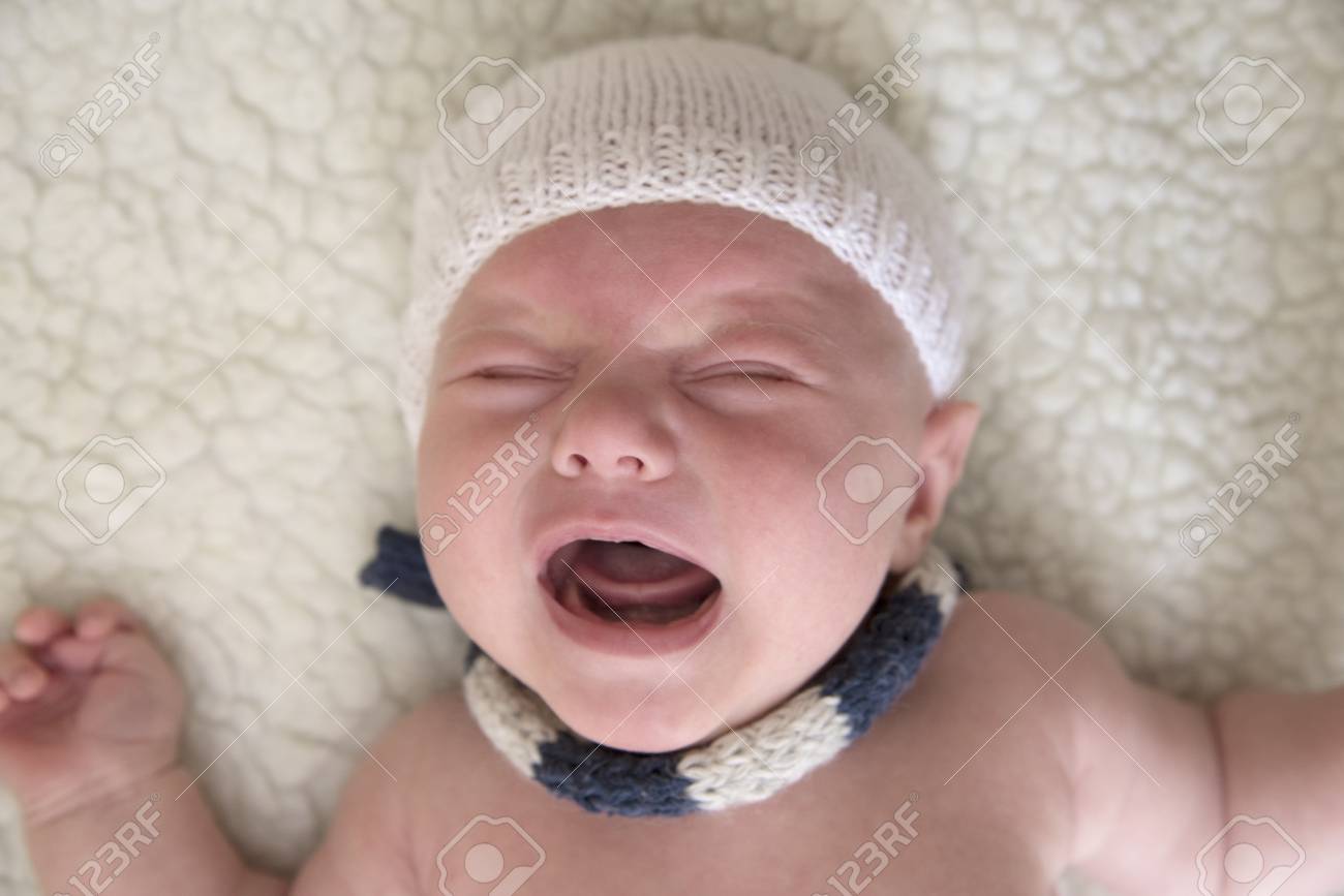 newborn hat and scarf