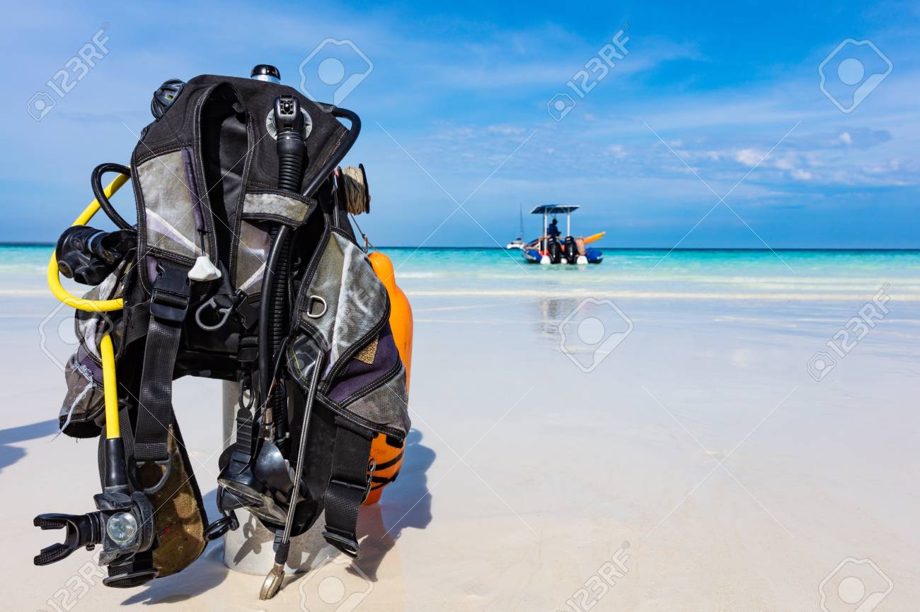 scuba diving essentials