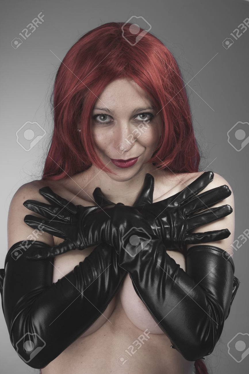 Sexy valentine nude babes Anal insertions female nude