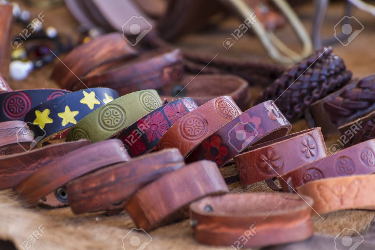 spanish leather belts