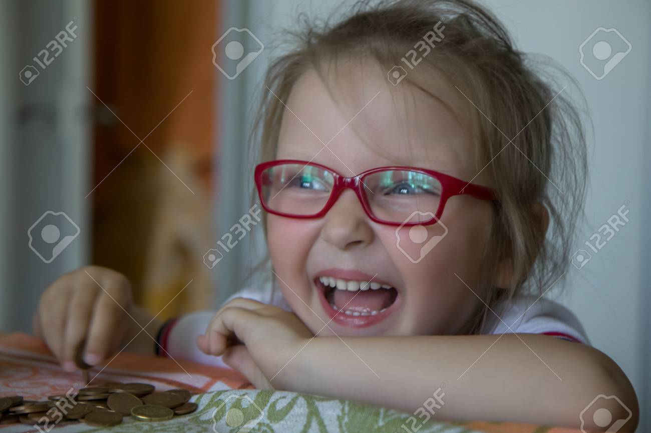 little girl money box