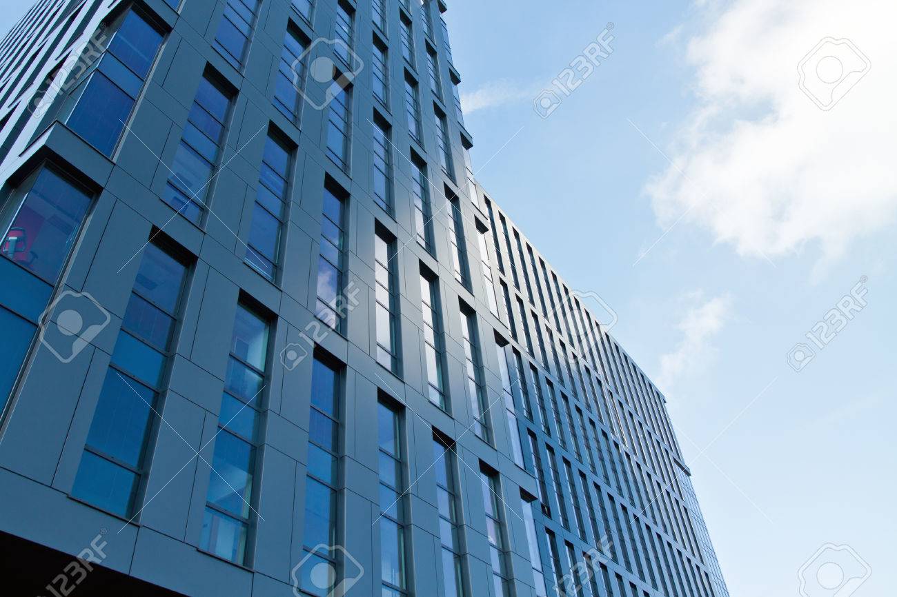 Batiment Banque De L Architecture Moderne De La Tour De Bureau Financiere Banque D Images Et Photos Libres De Droits Image 24167459 Batiment Banque De L Architecture Moderne De La Tour De Bureau Financiere Banque D Images Et Photos Libres De Droits Image 24167459